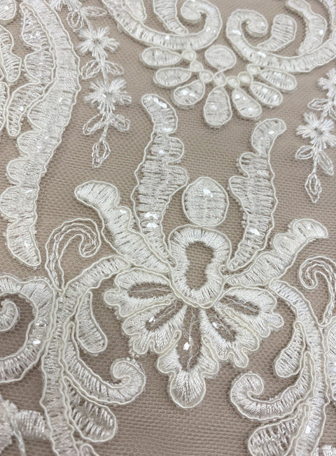 Embroidered Border Tulle (G5020) Ivory