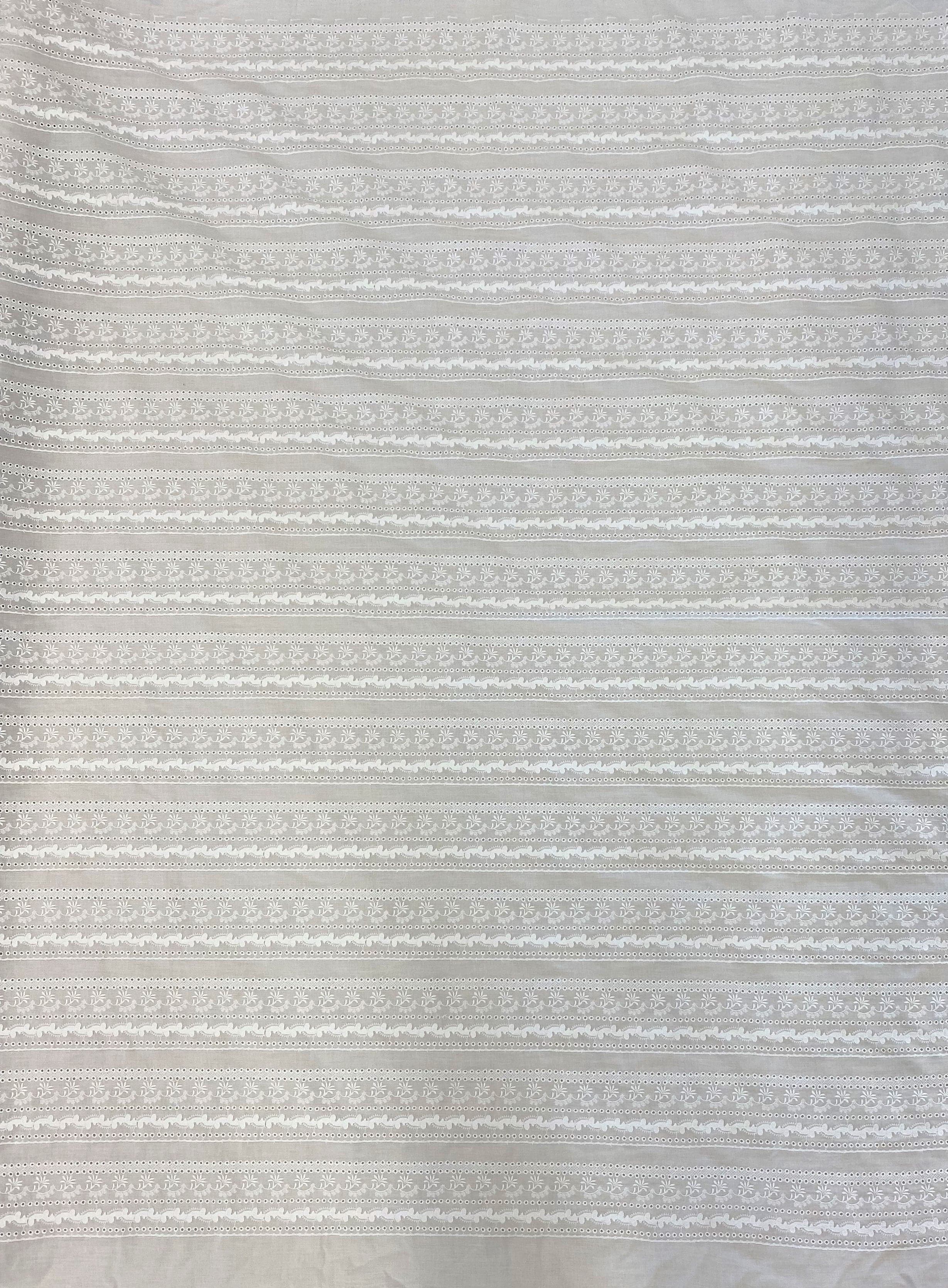 Broderie Anglais Off White