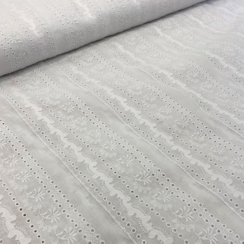 Broderie Anglais Off White