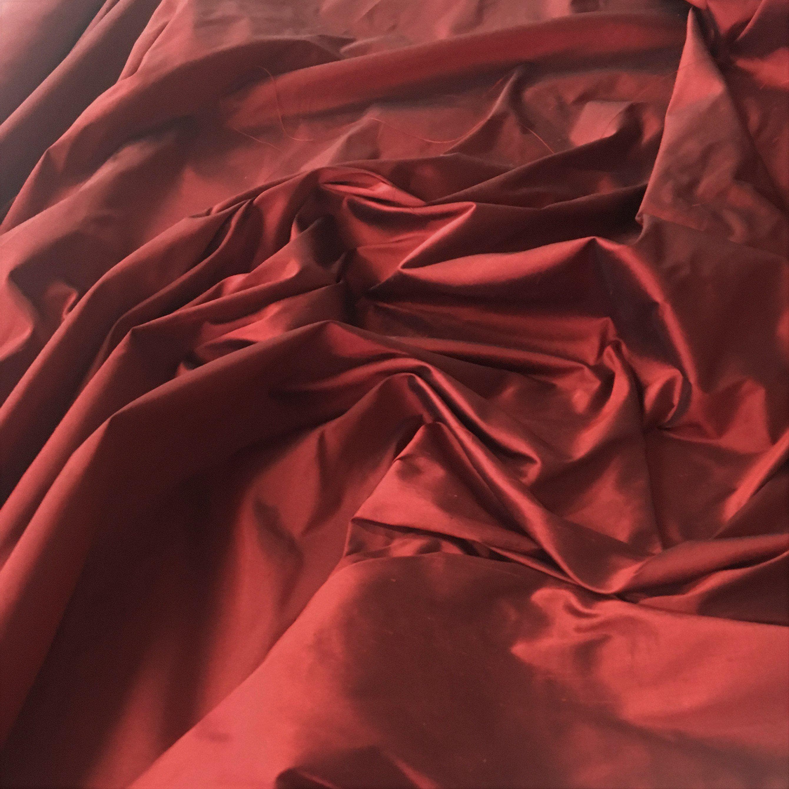 Rust Silk Dupion — mid-weight and crisp with a lightly slubbed texture, 100% silk, 137cm wide