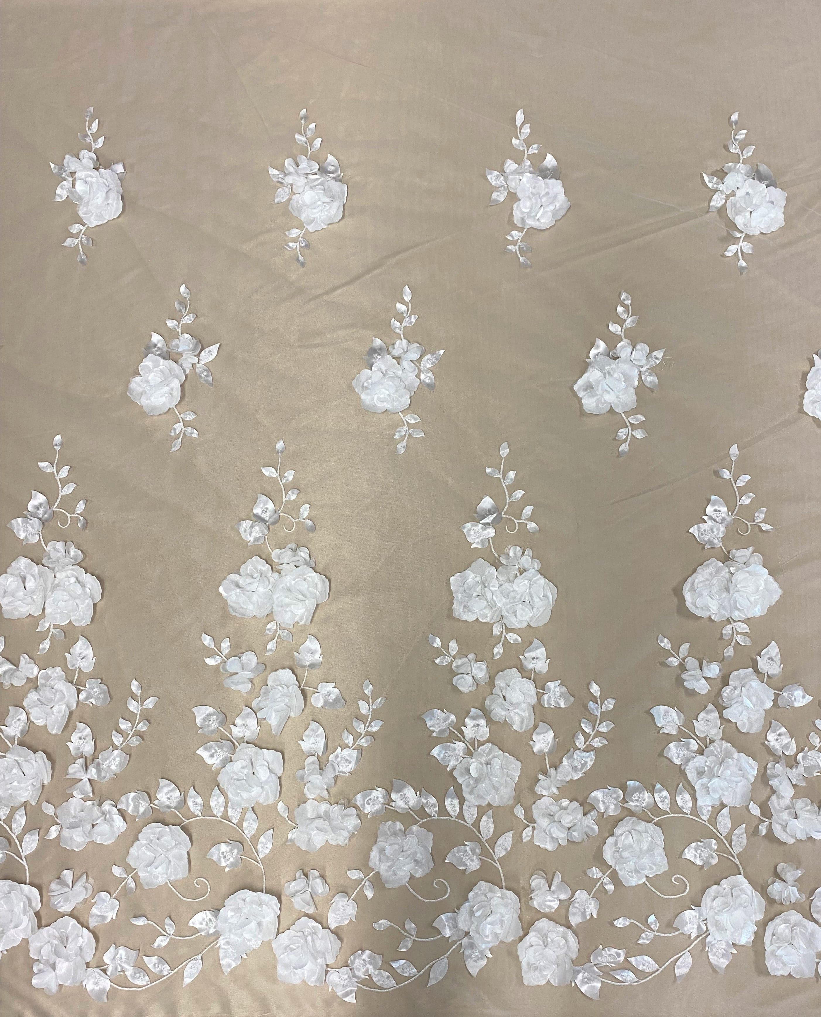 Elegant and Luxurious 2025 Spring/Summer New Arrival: Embroidered 3D Floral Tulle Evening Gown for Women