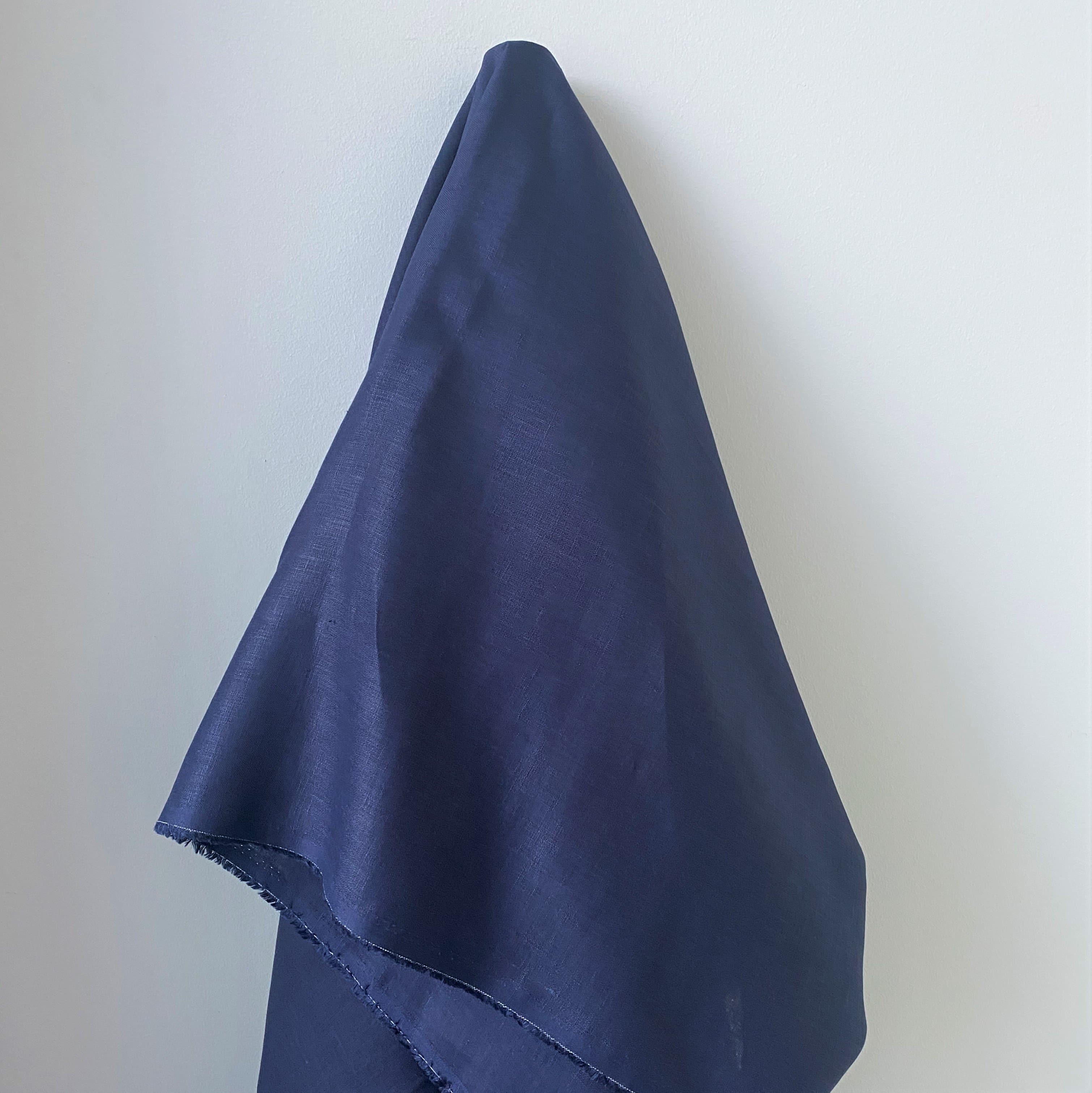 Junior Blue Linen — mid-weight plain-weave linen with a slightly crisp handle that softens with wear, 100% linen, 135cm wide