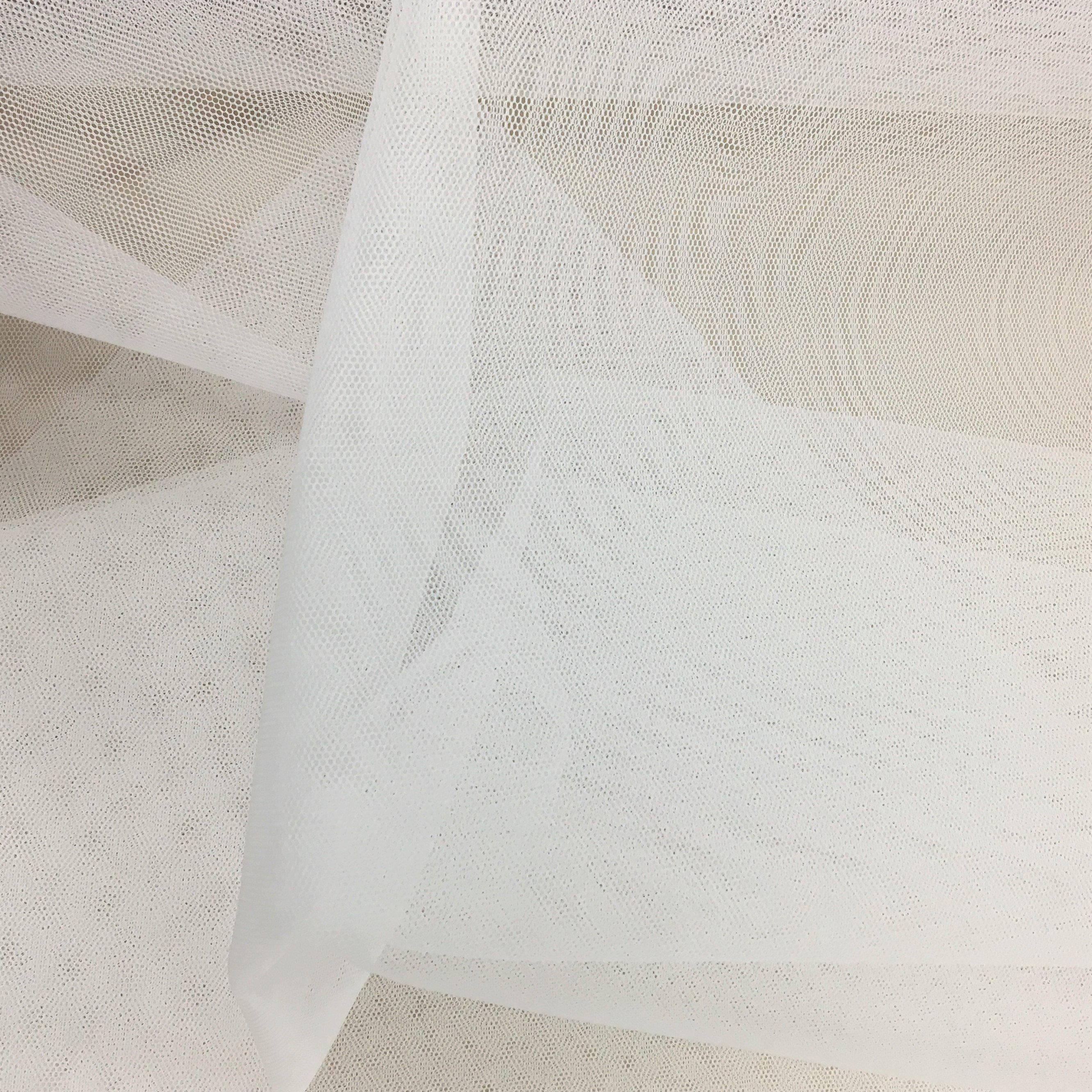 Stiff Net White